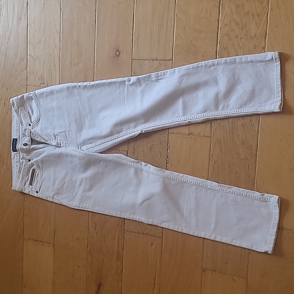 Mckenzie Tribe white dunagrees